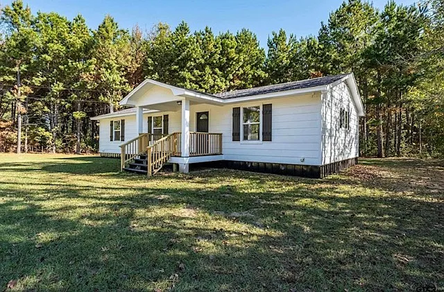 9360 County Road 3407