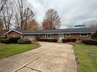 10719 Johnnycake Ridge Rd, Concord Township, OH 44077