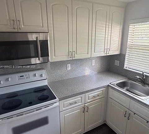5th image of 8920 Sunrise Lakes Blvd APT 105
