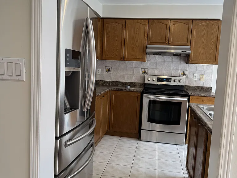 58 Brentcliff Dr #UPPER — Photo 19