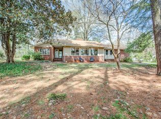 1515 Westbrook Cir, Gastonia, NC 28052