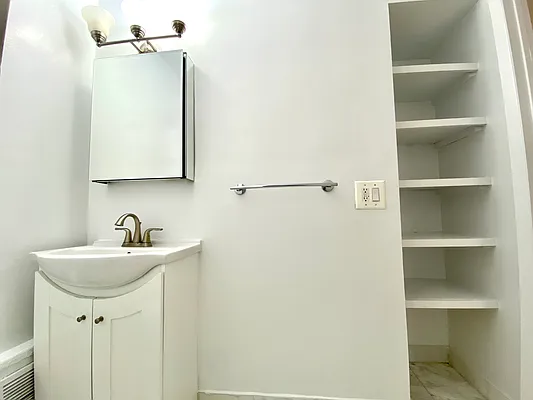 Rented by City & Suburban | media 9