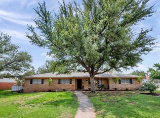 2905 Lockheed Dr, Midland, TX 79701