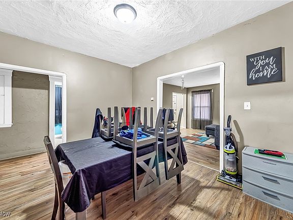 4th image of 3914 W 21st St
