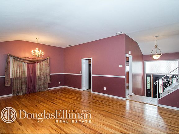 2nd image of 963 Cherrywood Dr