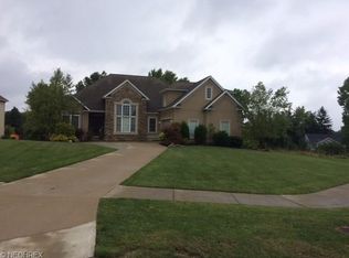 4099 Fox Chase, Seven Hills, OH 44131