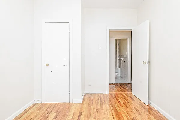 Rented by MySpaceNYC | media 16