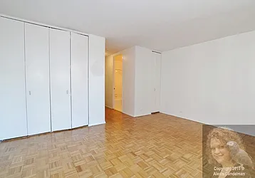 Rented by New York Residence