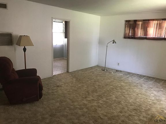 4th image of 912 Meredith Dr