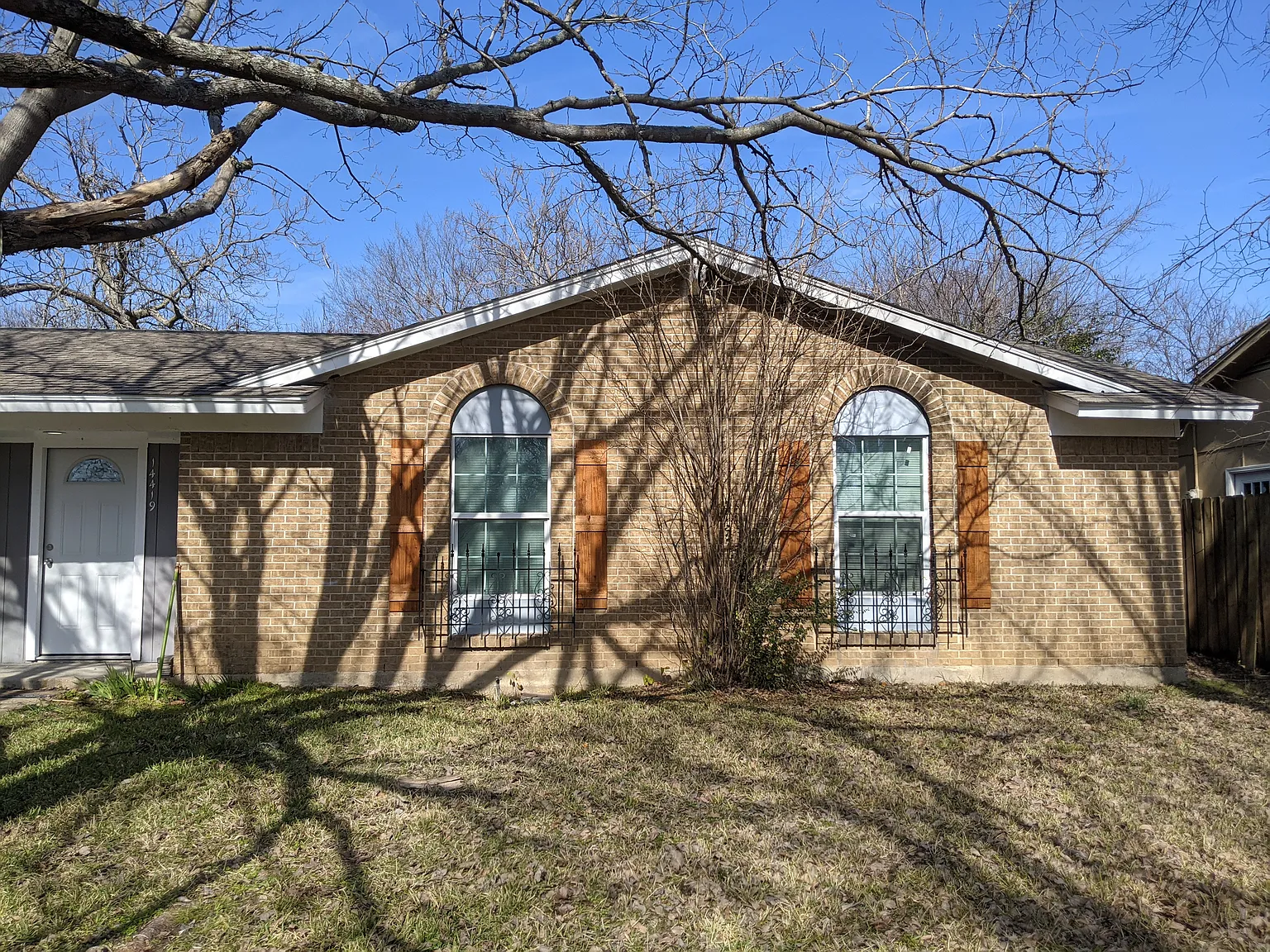 3 bed, 1350 sqft, $1,795 — Photo 2