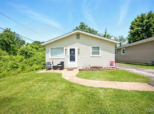 103 Ridgetop Dr, Crystal City, MO 63019