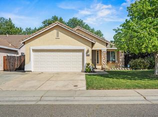 8300 White Spruce Dr, Antelope, CA