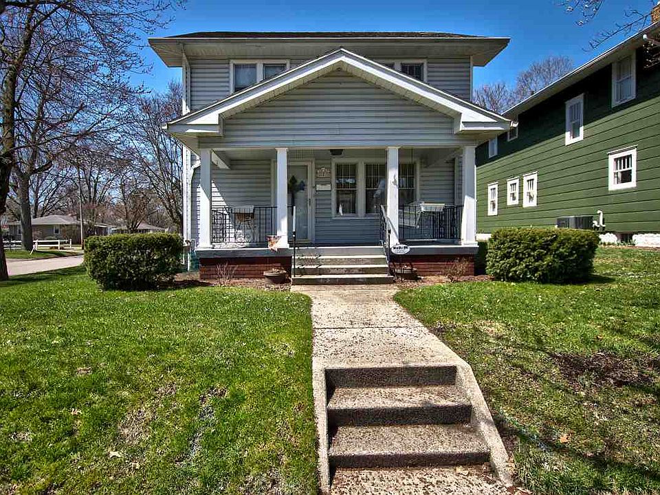1st image of 223 Arcade Ave