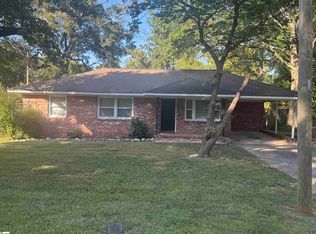 2217 Aleaf Ter, Spartanburg, SC 29302