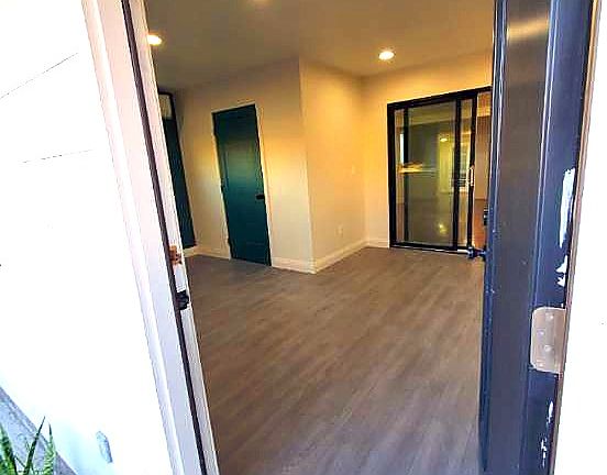 3rd image of 3054 Inez St