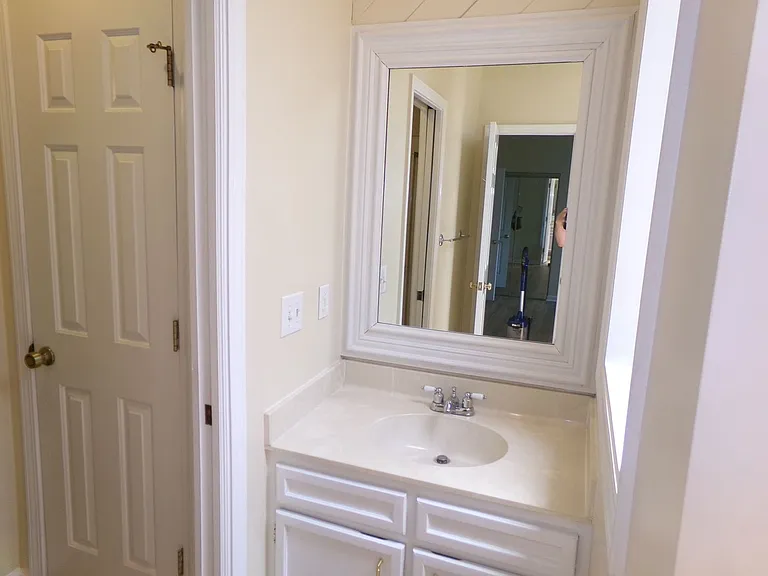 5352 Larch Ct — Photo 10