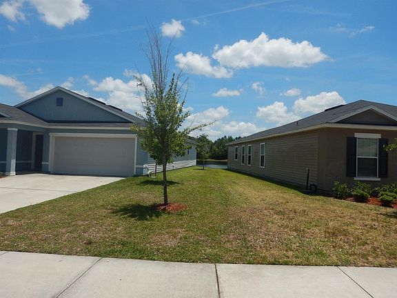 4th image of 11835 Alexandra Dr