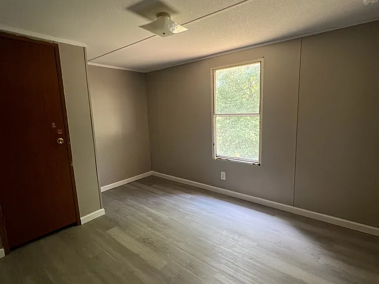 183 Jolly Roger Dr — Photo 8