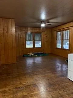 204 N McGuire Ave — Photo 12