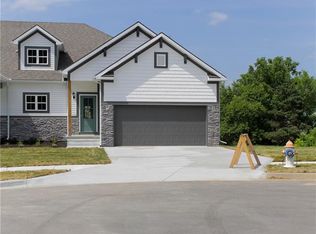 3115 Carlisle Ct, Saint Joseph, MO 64506