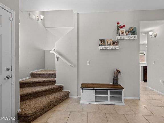 5th image of 128 E Calle Trona