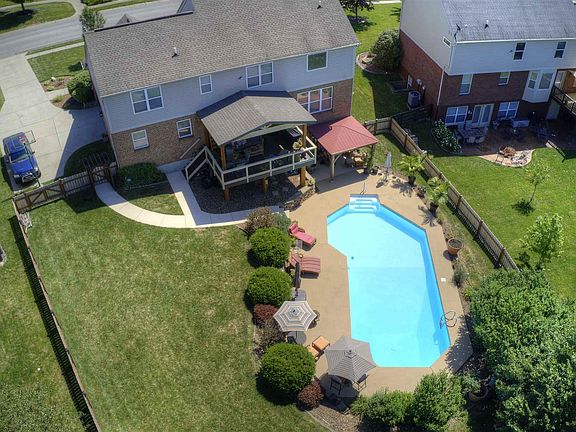 2nd image of 10529 War Admiral Dr