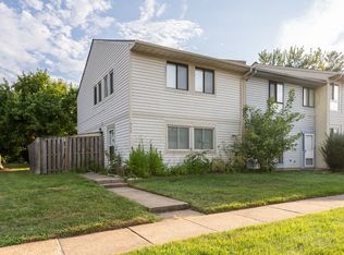 300 Reneau Way, Herndon, VA 20170