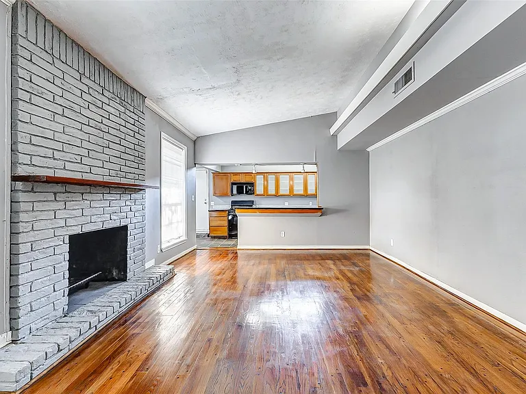 5519 Burlinghall Dr — Photo 19