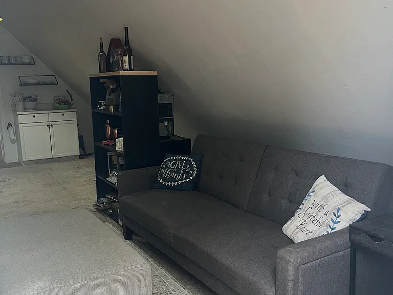 3 Snowline Rd #B — Photo 5