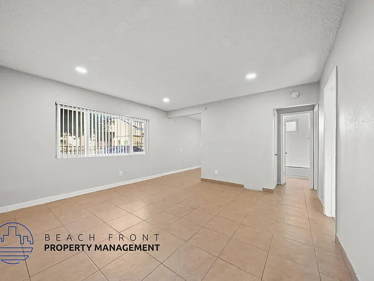 8232 Wilcox Ave — Photo 15