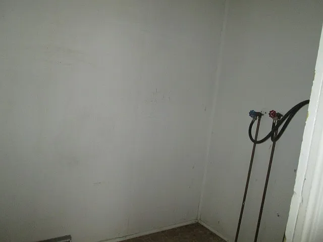 1359 N Main St #B — Photo 15