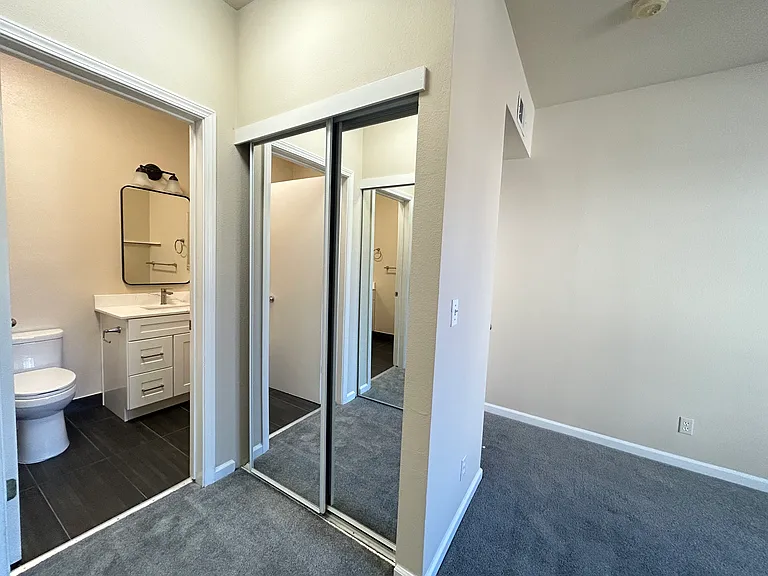 607 Arcadia Ter #203 — Photo 23
