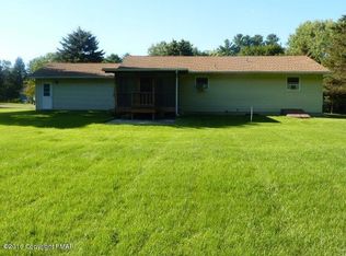 7 Bonnie Dr, East Stroudsburg, PA 18301