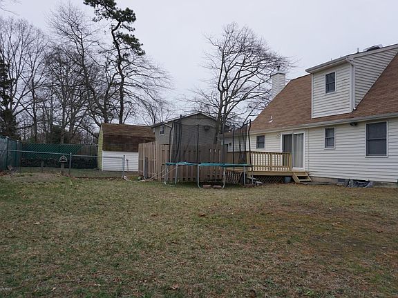 3rd image of 2204 6th Ave
