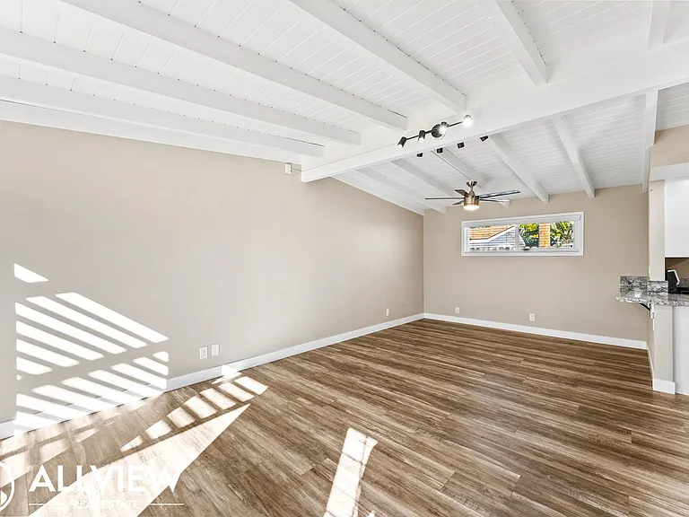 314 Ogle Street — Photo 2