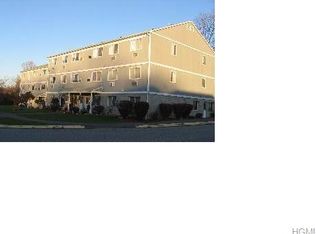 3601 Strang Blvd APT H, Yorktown Heights, NY 10598