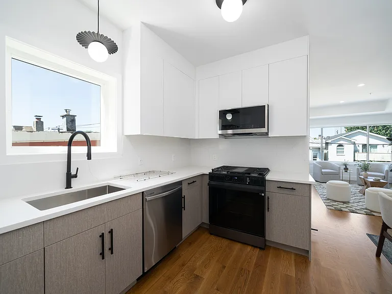 67 Virginia Ave #3 — Photo 9