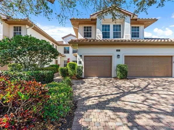 8181 Saratoga DR #902, NAPLES, FL 34113