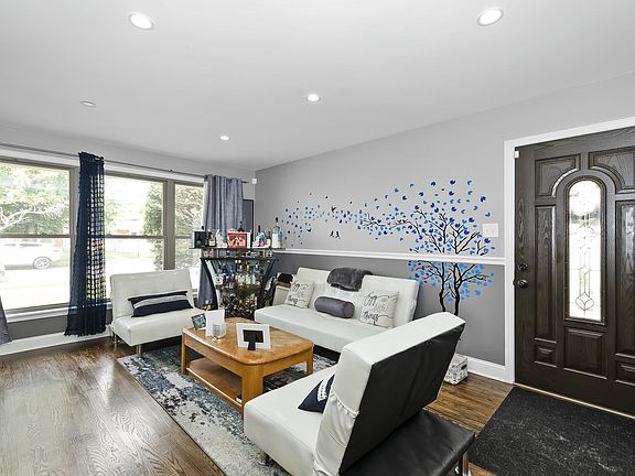5th image of 14537 Sanderson Ave