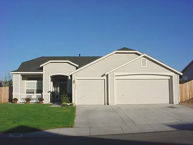 7460 Indian Springs Dr photo 1