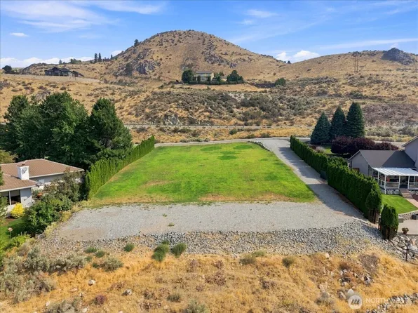 125 Highpoint Lane, Chelan, WA 98816
