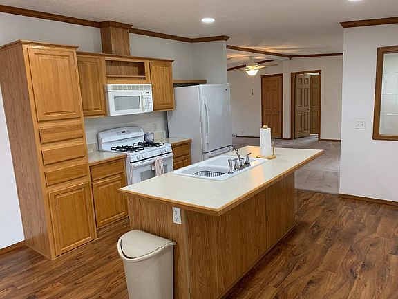 5th image of 23640 W Lakepoint Dr