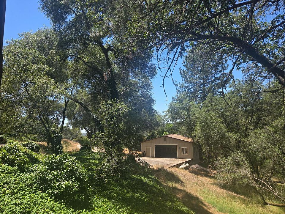 1st image of 595 Valley Ridge Ct