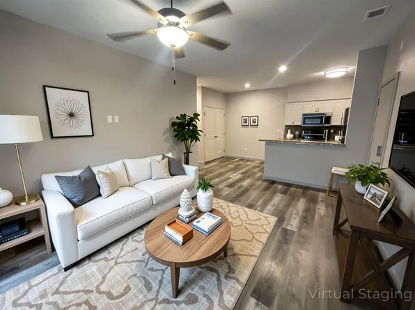 325 Majestic Dr, Branson, MO