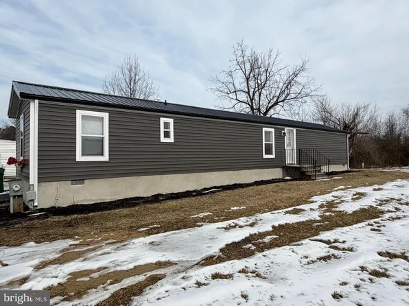 4256 Deep Grass Ln, Houston, DE 19954