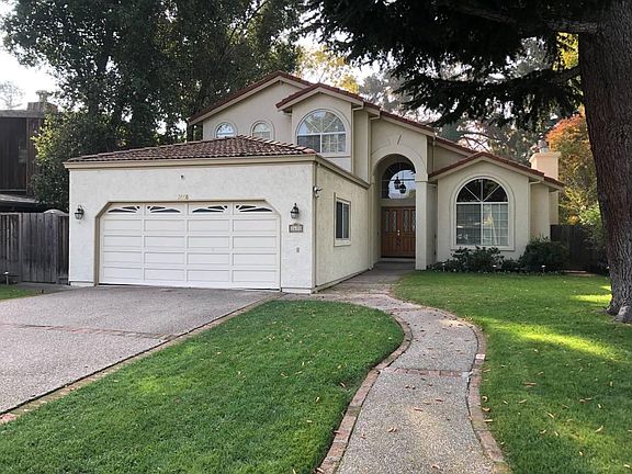 2nd image of 2608 Ramona St