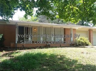 3530 Brookstone Dr, Florissant, MO 63033