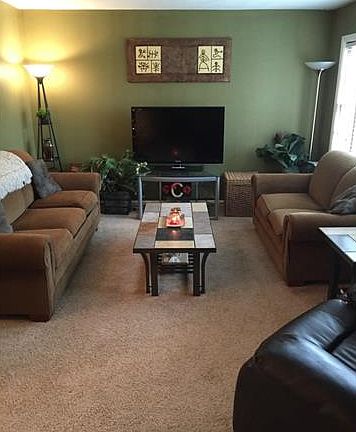 4th image of 27 Leawood Ave