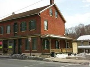 277-281 Main St, Slatington, PA 18080
