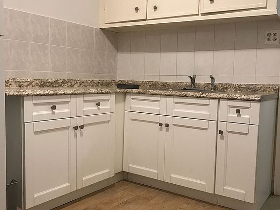 2nd image of 4608 25th Ave APT 2